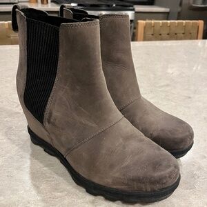 Sorel women’s booties